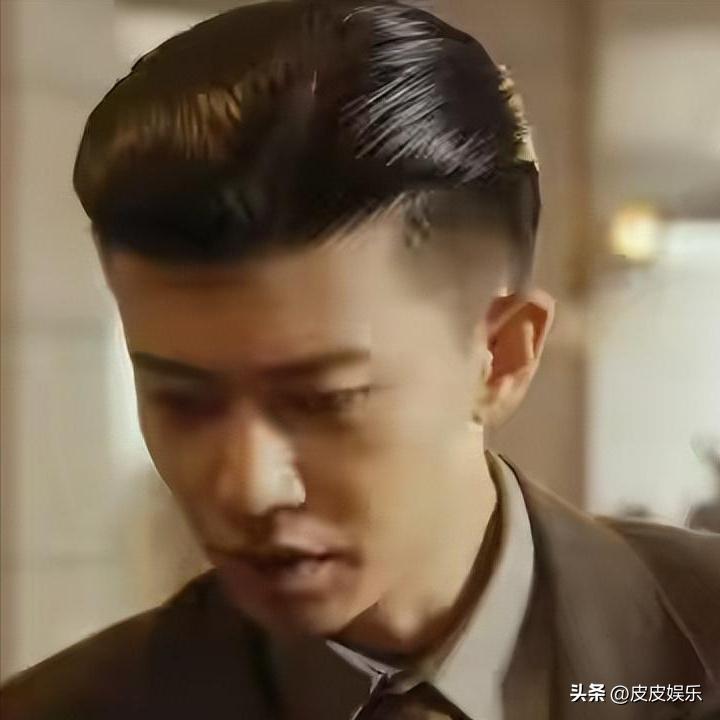 “戏混子”扎堆?演技尴尬、相貌平平,这几位演员实在离谱-第7张图片-旧杳电影网 “戏混子”扎堆?演技尴尬、相貌平平,这几位演员实在离谱-第7张图片-旧杳电影网