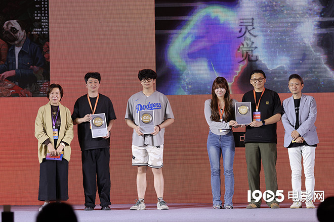 海影节AI电影季开幕 陆川领衔评委会揭晓优胜作品-第8张图片-旧杳电影网 海影节AI电影季开幕 陆川领衔评委会揭晓优胜作品-第8张图片-旧杳电影网