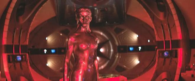 复古叙事破困局——《神奇4侠:初露锋芒》-第13张图片-旧杳电影网 复古叙事破困局——《神奇4侠:初露锋芒》-第13张图片-旧杳电影网