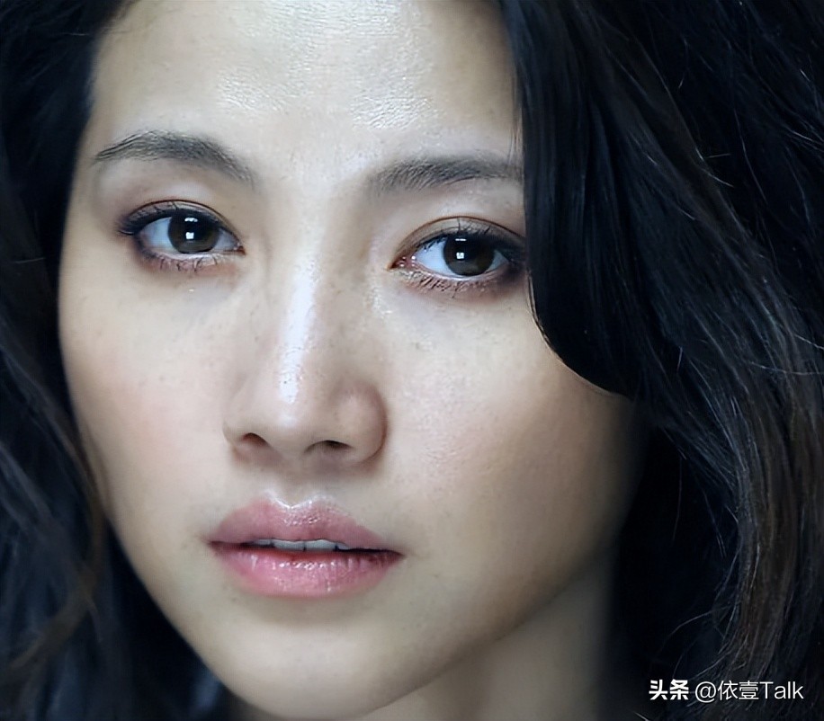 没想到52岁颜丙燕官宣比自己小 20 岁的男友才两个月，竟被全网攻击-第9张图片-旧杳电影网