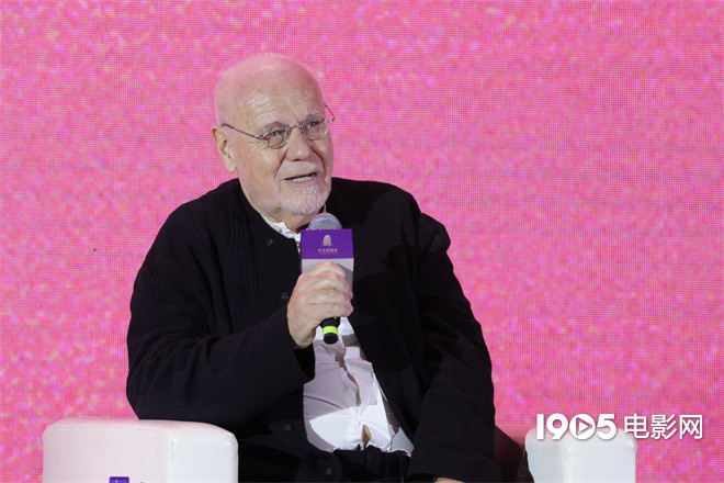 海影节举行评委见面会 郭涛梅婷曾美慧孜等亮相-第2张图片-旧杳电影网 海影节举行评委见面会 郭涛梅婷曾美慧孜等亮相-第2张图片-旧杳电影网