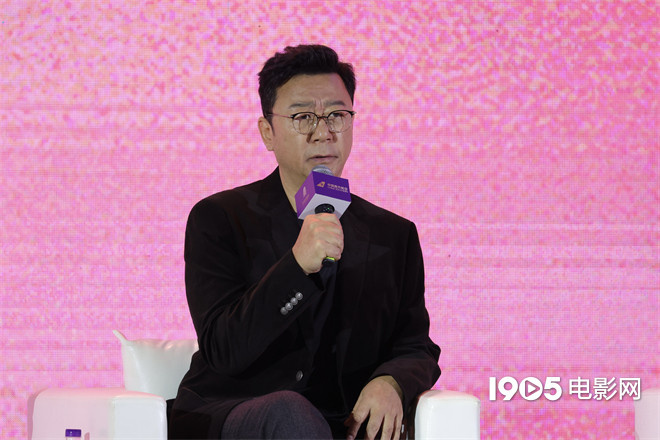 海影节举行评委见面会 郭涛梅婷曾美慧孜等亮相-第3张图片-旧杳电影网 海影节举行评委见面会 郭涛梅婷曾美慧孜等亮相-第3张图片-旧杳电影网