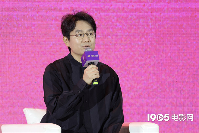 海影节举行评委见面会 郭涛梅婷曾美慧孜等亮相-第5张图片-旧杳电影网 海影节举行评委见面会 郭涛梅婷曾美慧孜等亮相-第5张图片-旧杳电影网