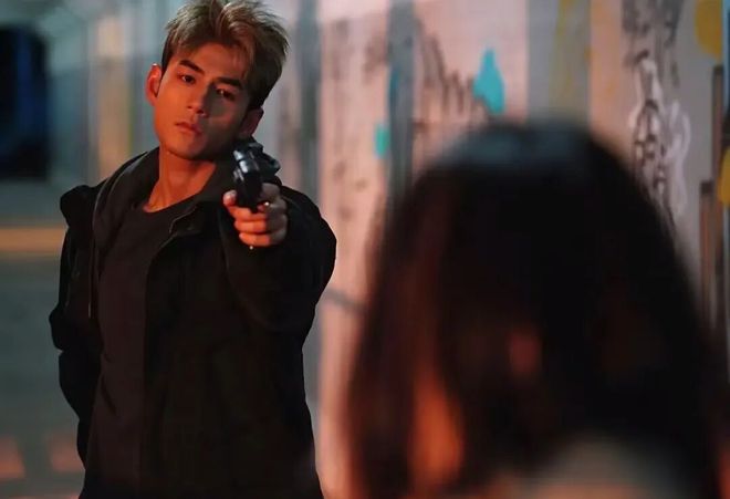 98年翻版金城武，“正统男港星”终于又出现了-第10张图片-旧杳电影网