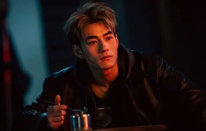 98年翻版金城武，“正统男港星”终于又出现了-第15张图片-旧杳电影网