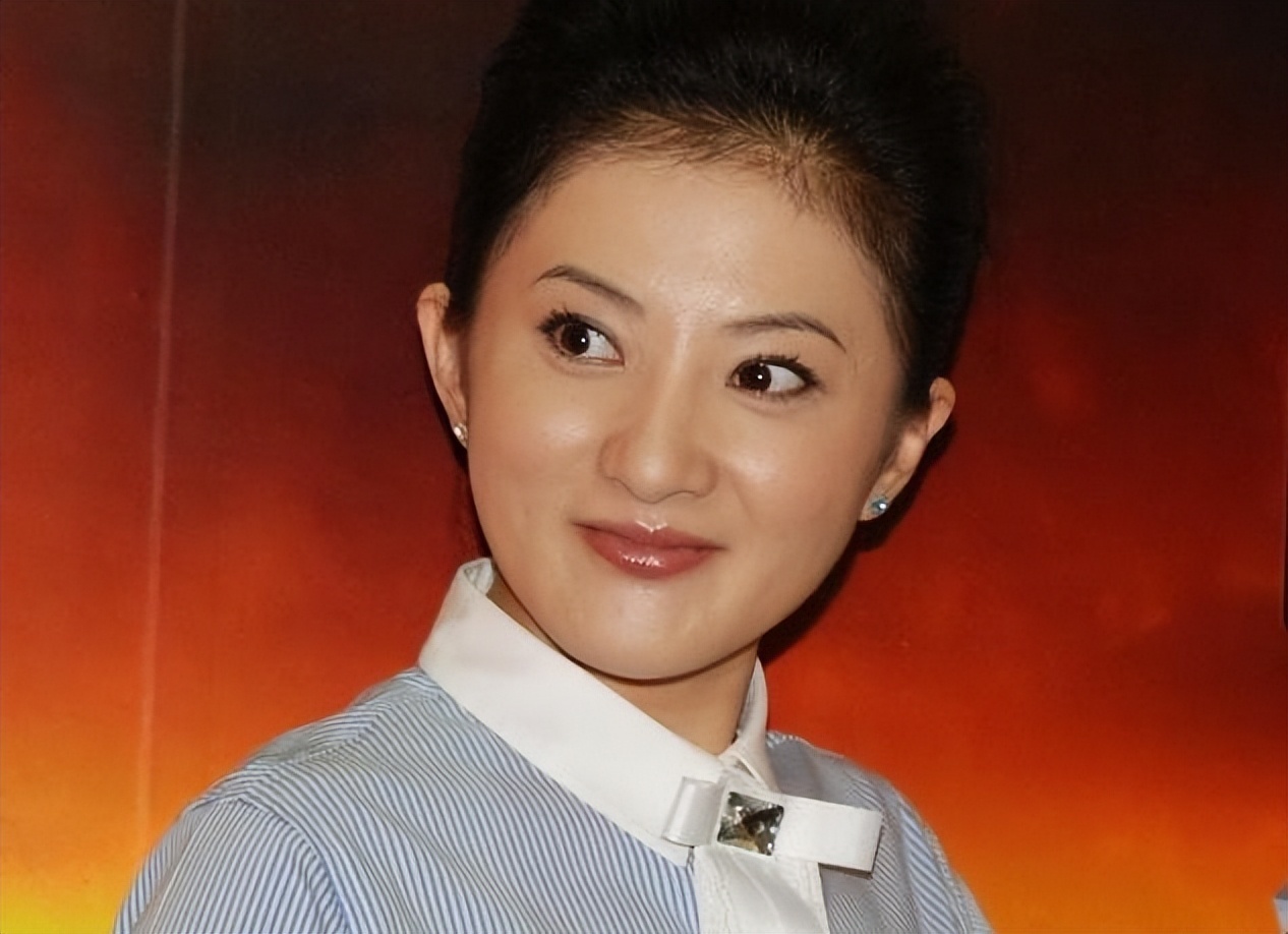 没想到，44岁仍选择不婚不育的金铭，早已走上了另一条大道-第15张图片-旧杳电影网