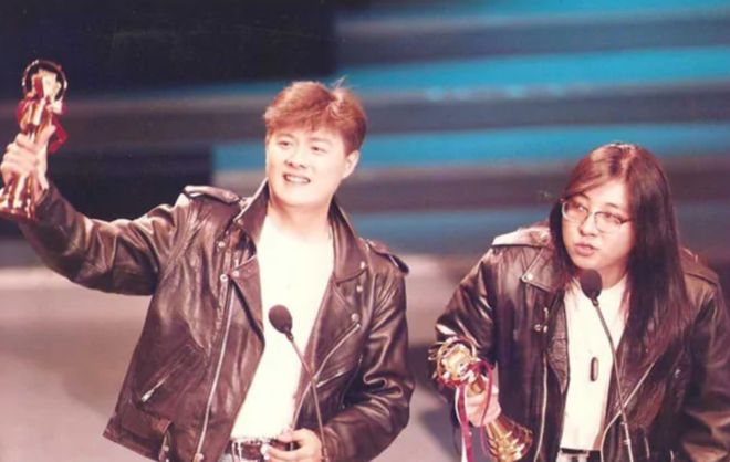 乐坛顶流，已成植物人-第15张图片-旧杳电影网