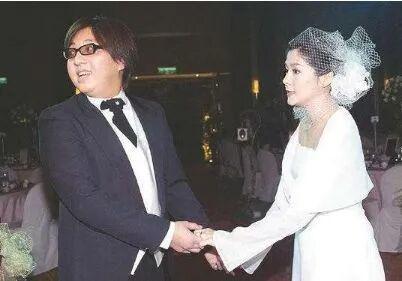 乐坛顶流，已成植物人-第21张图片-旧杳电影网