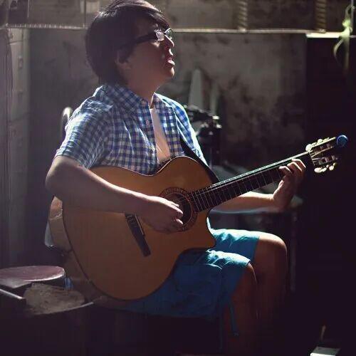 乐坛顶流，已成植物人-第29张图片-旧杳电影网