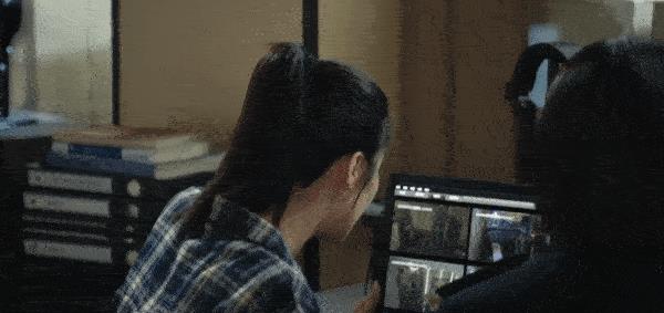 《黑白局》的“千层饼”叙事：你以为你在第三层，其实编剧在第五层-第7张图片-旧杳电影网