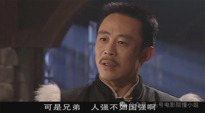 58岁侯勇老来得子！三婚老婆小20多岁，满身名牌，逛街拎18万包包-第6张图片-旧杳电影网