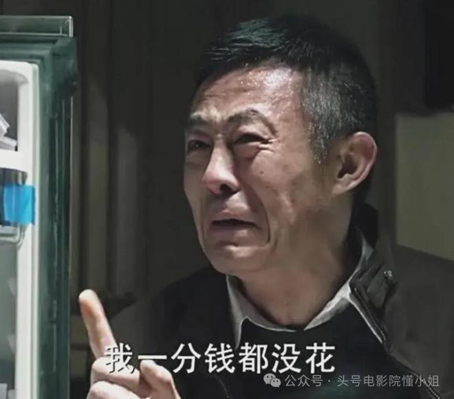 58岁侯勇老来得子！三婚老婆小20多岁，满身名牌，逛街拎18万包包-第22张图片-旧杳电影网