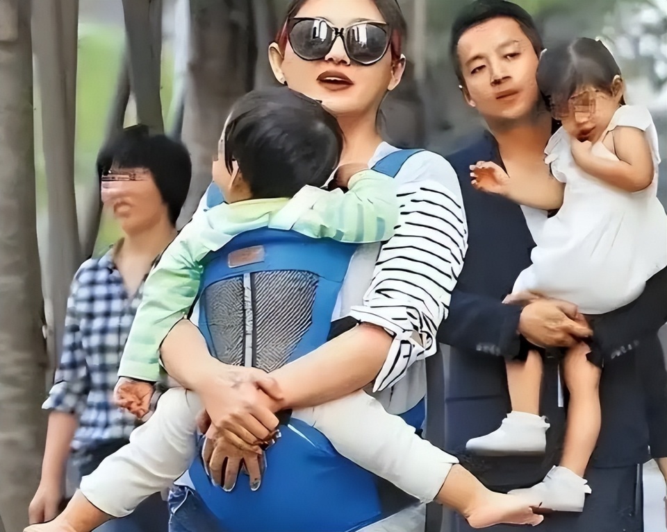 马筱梅不再隐瞒！直播掀上衣展示孕肚，大S担心的事还是发生了-第5张图片-旧杳电影网