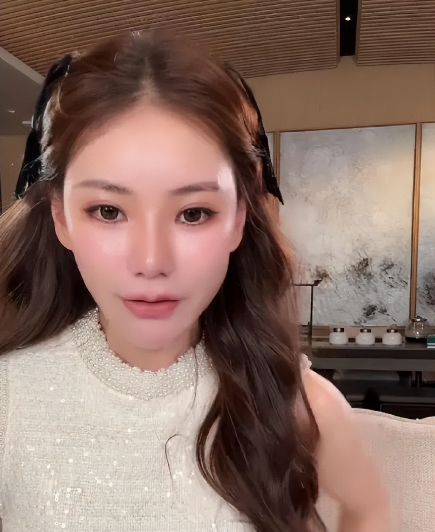 马筱梅不再隐瞒！直播掀上衣展示孕肚，大S担心的事还是发生了-第6张图片-旧杳电影网