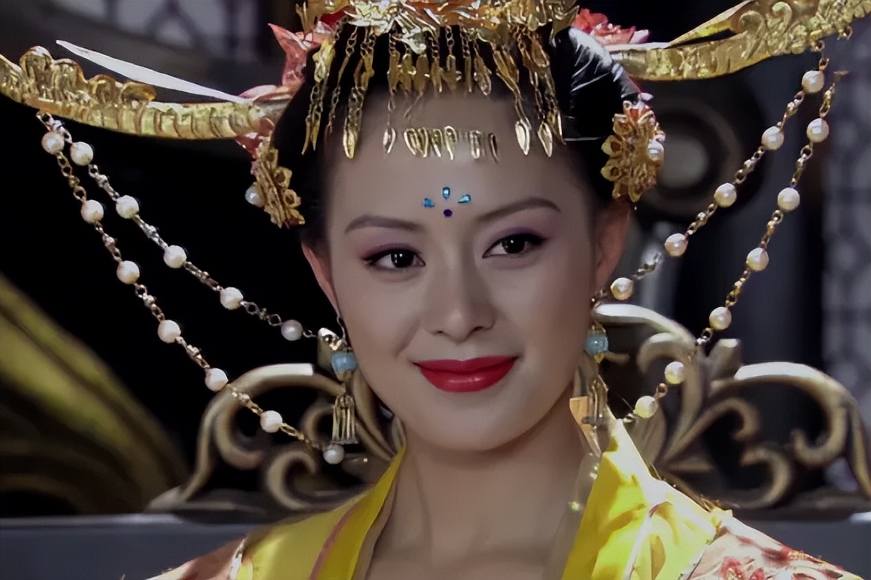 她是胡歌深爱、刘烨难忘的女人，受央视力捧多年，至今都没能走红-第7张图片-旧杳电影网