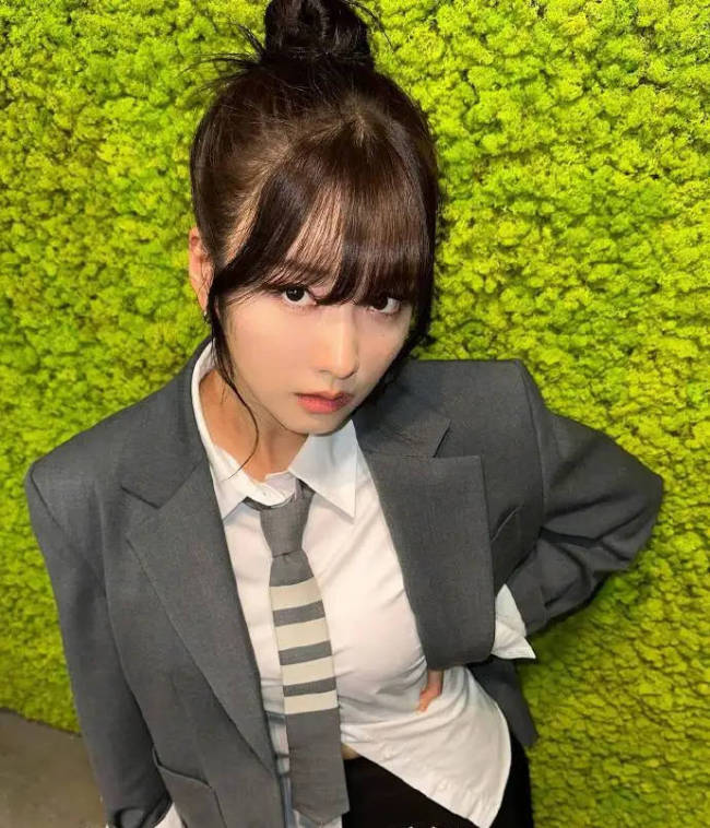 Apink尹普美官宣与制作人结婚 两人相差9岁恋爱9年-第2张图片-旧杳电影网