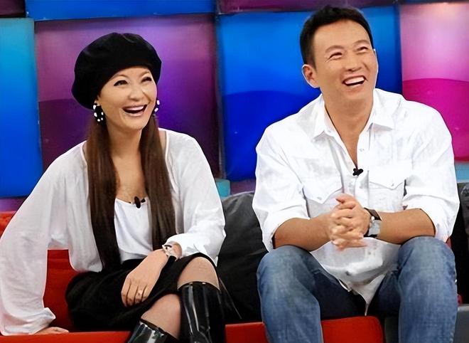 钱再多有什么用？名利双收的王小骞，崩溃大哭为11岁女儿操碎了心-第2张图片-旧杳电影网