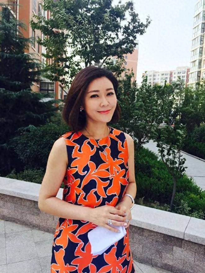 钱再多有什么用？名利双收的王小骞，崩溃大哭为11岁女儿操碎了心-第5张图片-旧杳电影网