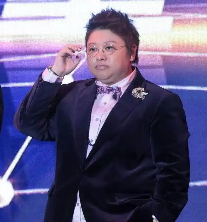 韩红为小洛熙发声？王安宇关晓彤恋情？虞书欣签约乐华？张柏芝写好遗嘱？00后资源咖碰瓷影后？-第2张图片-旧杳电影网