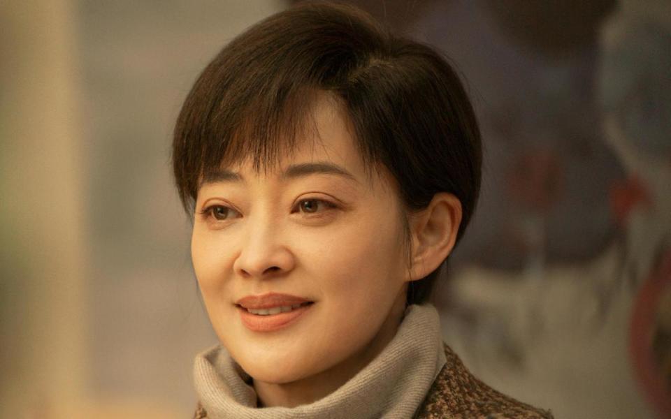 电影节红毯太真实，颜丙燕脸肿，郭采洁副乳尴尬，梅婷大黑眼袋-第22张图片-旧杳电影网