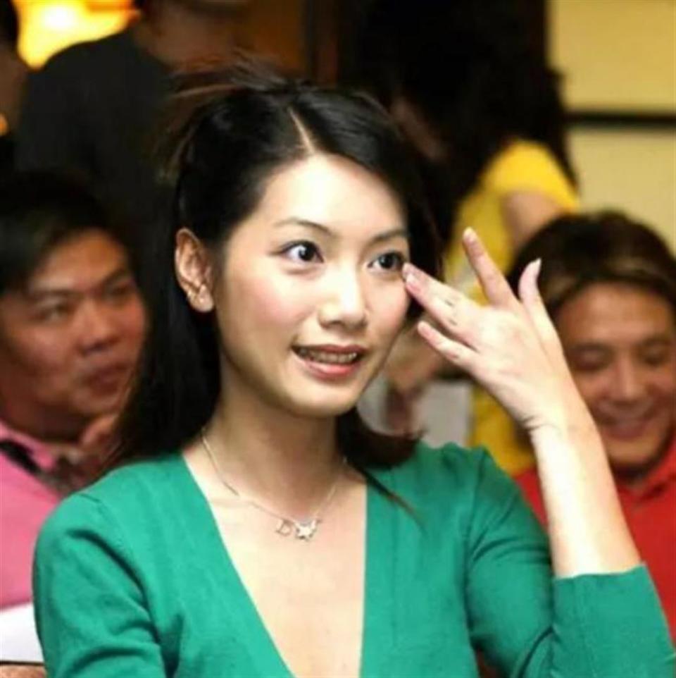 她出道31年绯闻不断，无戏可拍后当了瑜伽老师，46岁嫁给普通厨师-第11张图片-旧杳电影网