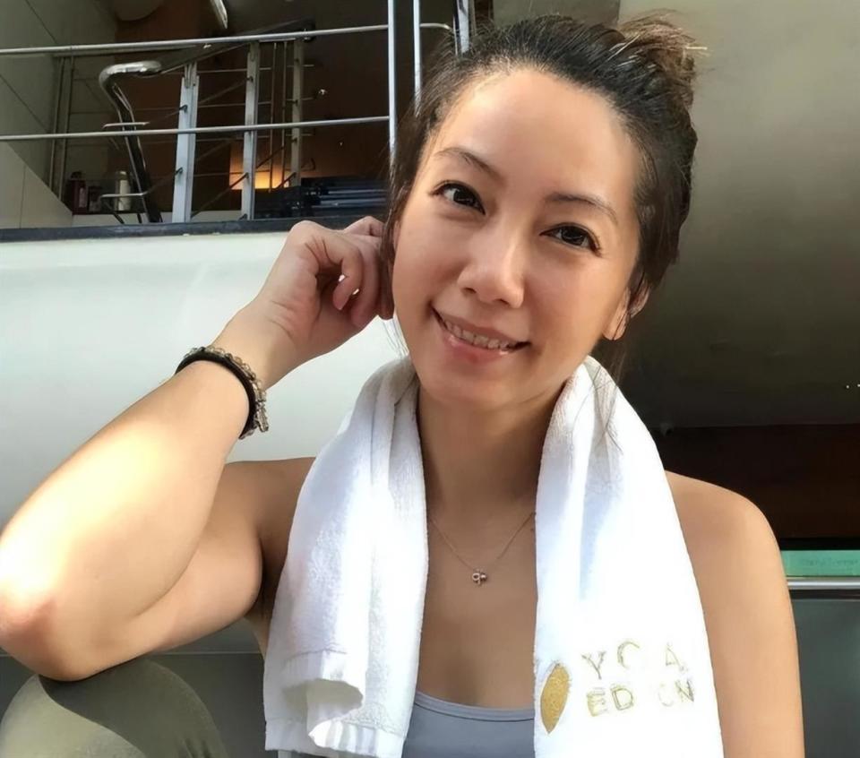 她出道31年绯闻不断，无戏可拍后当了瑜伽老师，46岁嫁给普通厨师-第14张图片-旧杳电影网