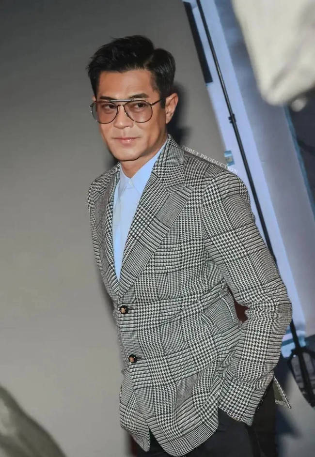 古天乐为不化妆会故意晒黑自己-第1张图片-旧杳电影网