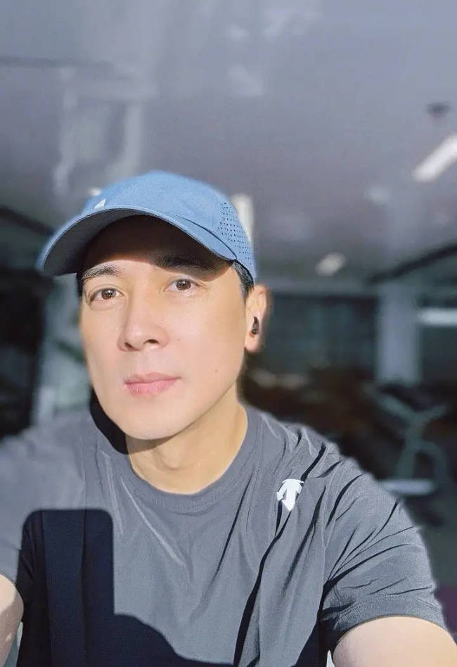 保剑锋方发声明！称“出轨”“赠送香水”等为谣言-第1张图片-旧杳电影网