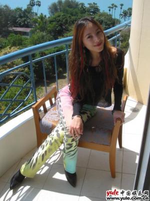 达贝妮-第1张图片-旧杳电影网