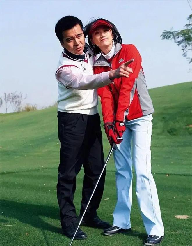 何晴葬礼结束了,也该还许亚军一个清白了-第23张图片-旧杳电影网 何晴葬礼结束了,也该还许亚军一个清白了-第23张图片-旧杳电影网