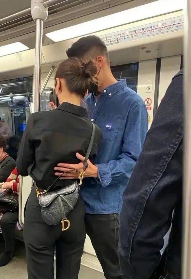 分手后，她事业更好了？-第7张图片-旧杳电影网