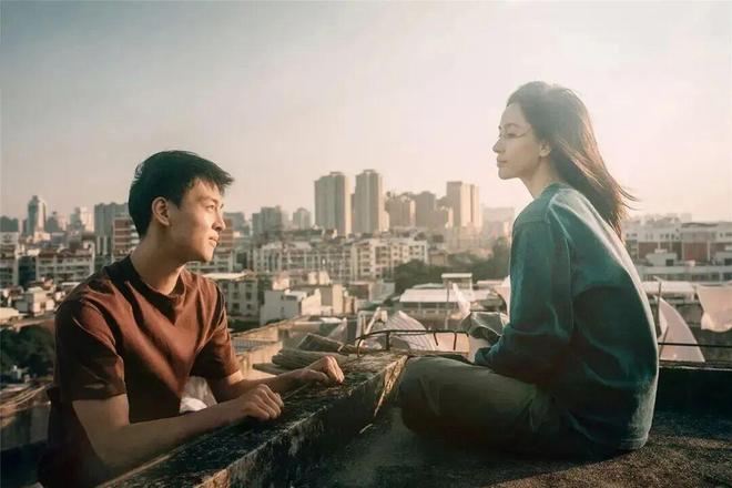 分手后，她事业更好了？-第20张图片-旧杳电影网