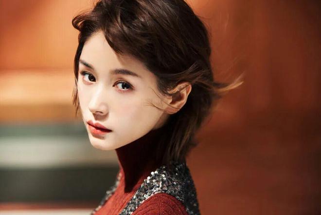 分手后，她事业更好了？-第26张图片-旧杳电影网