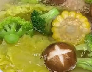 “我太自私！”原央视主持人崩溃痛哭，11岁女儿只吃水煮菜，判定为心肌损伤-第1张图片-旧杳电影网