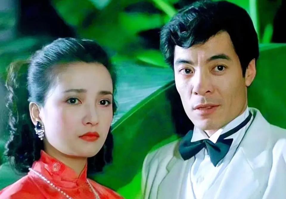 何晴生前最大谣言！没有再婚嫁廖京生，唯一一段婚姻是和许亚军-第7张图片-旧杳电影网