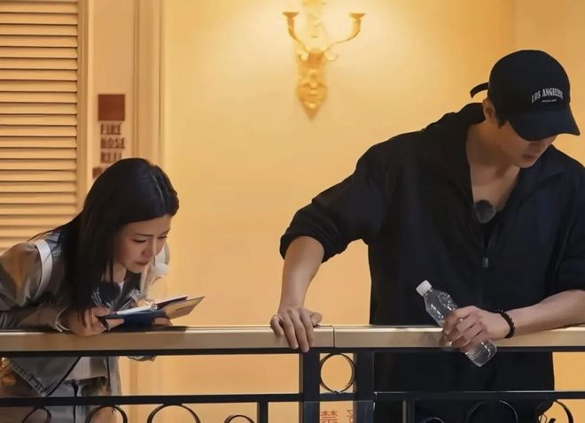 对不起周柯宇，是陈靖可先来的-第6张图片-旧杳电影网