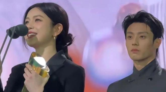 对不起周柯宇，是陈靖可先来的-第14张图片-旧杳电影网