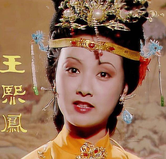 68岁邓婕：离婚协议成她一生的痛，继子不争气，养女越长越像丈夫！-第1张图片-旧杳电影网