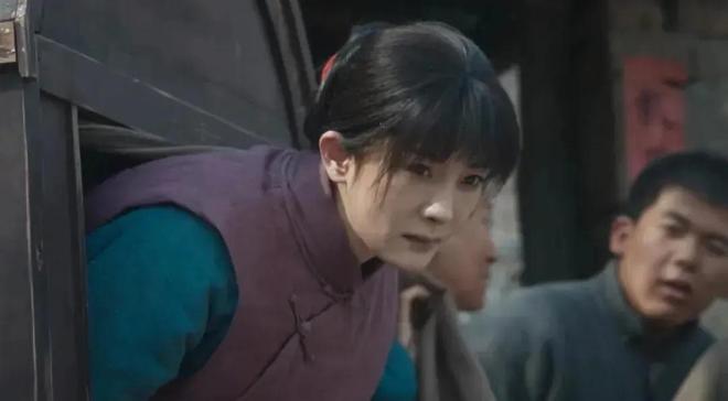 给2025年“演技最好10位女演员”排个名，秦海璐第3，第1实至名归-第9张图片-旧杳电影网