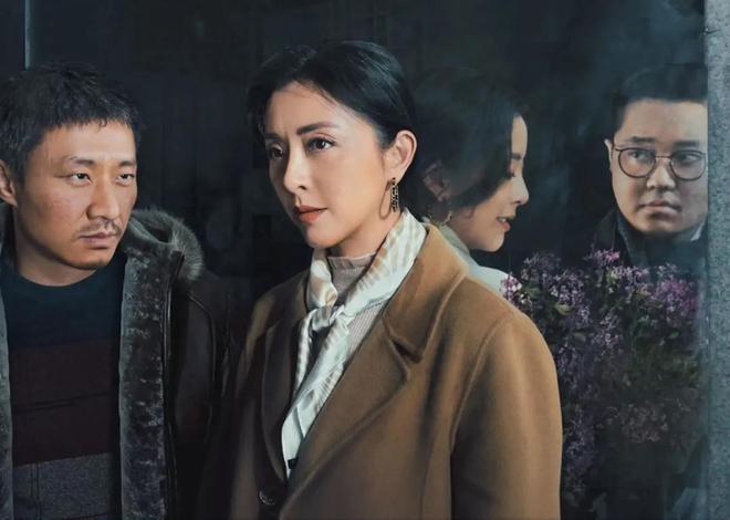 给2025年“演技最好10位女演员”排个名，秦海璐第3，第1实至名归-第31张图片-旧杳电影网