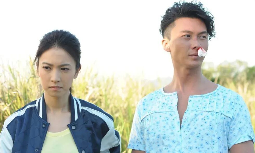 TVB前当家花旦晒与老公亲密合照，续约大台，网民期待复出-第6张图片-旧杳电影网