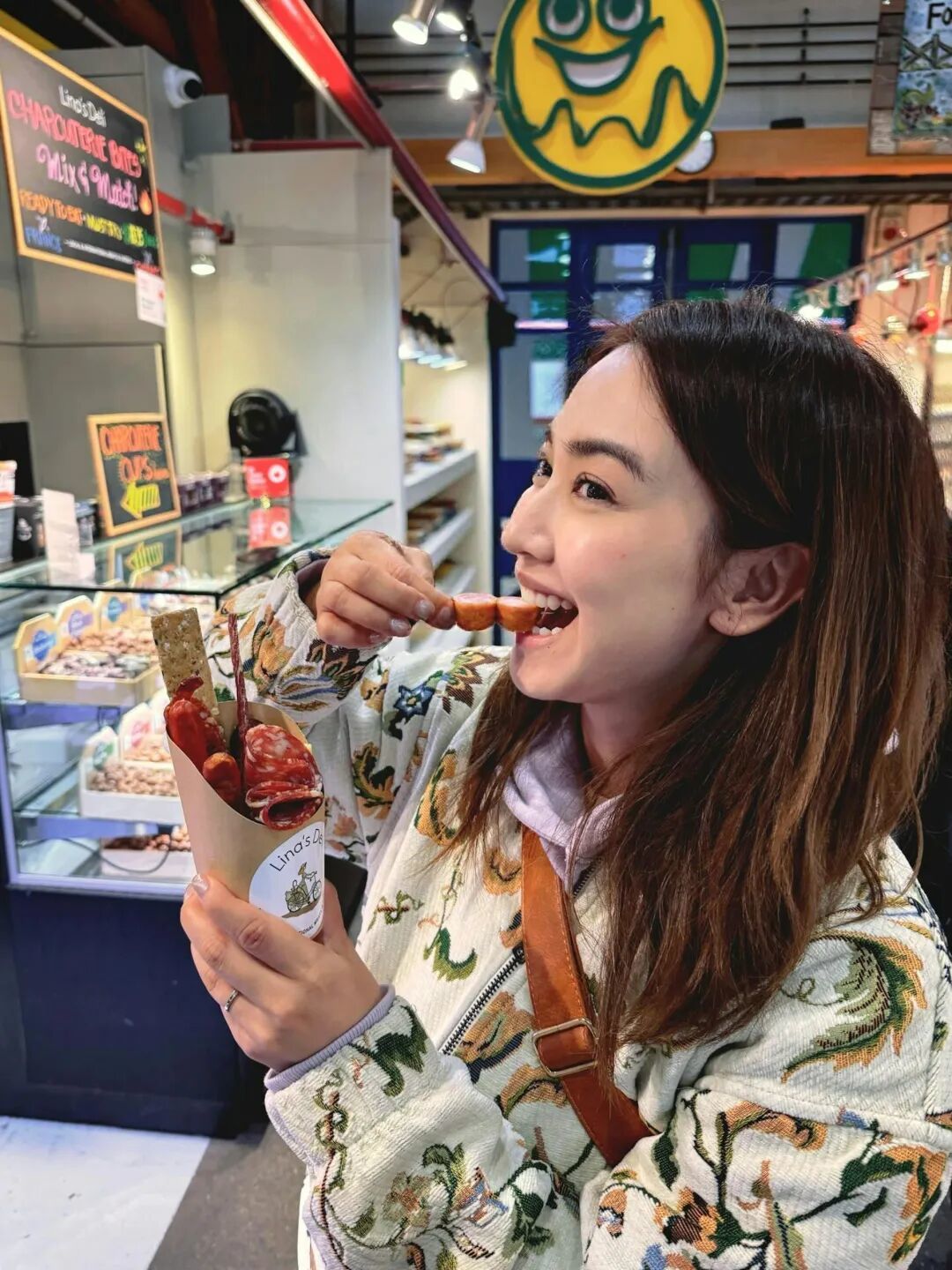 TVB前当家花旦晒与老公亲密合照，续约大台，网民期待复出-第8张图片-旧杳电影网