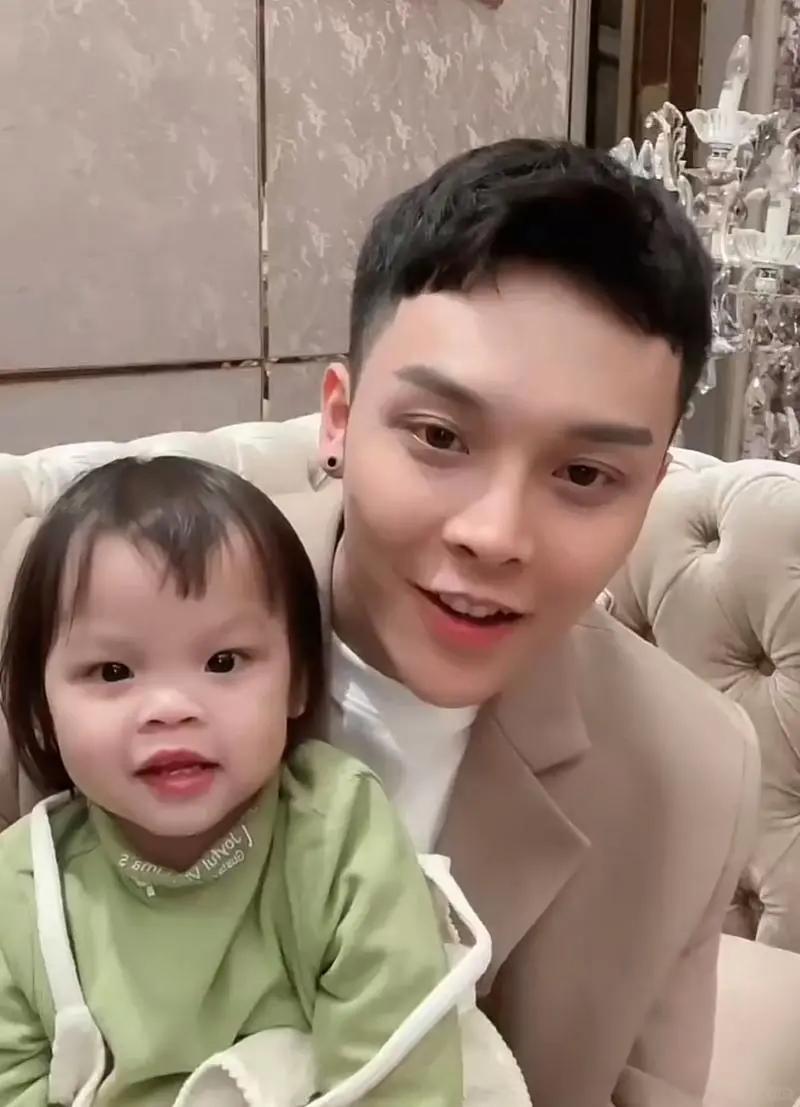 装都不装了！韩安冉承认分手48次全是剧本，复合只为带货“圈钱”-第14张图片-旧杳电影网