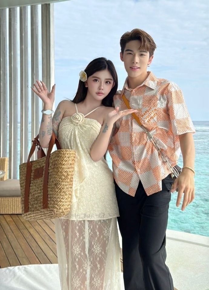 装都不装了！韩安冉承认分手48次全是剧本，复合只为带货“圈钱”-第35张图片-旧杳电影网