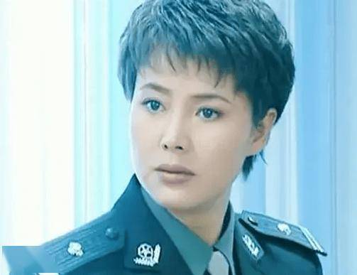 最惨女星！19岁嫁豪门遭家暴出轨，二婚被骗得倾家荡产，如今她活成这样-第4张图片-旧杳电影网