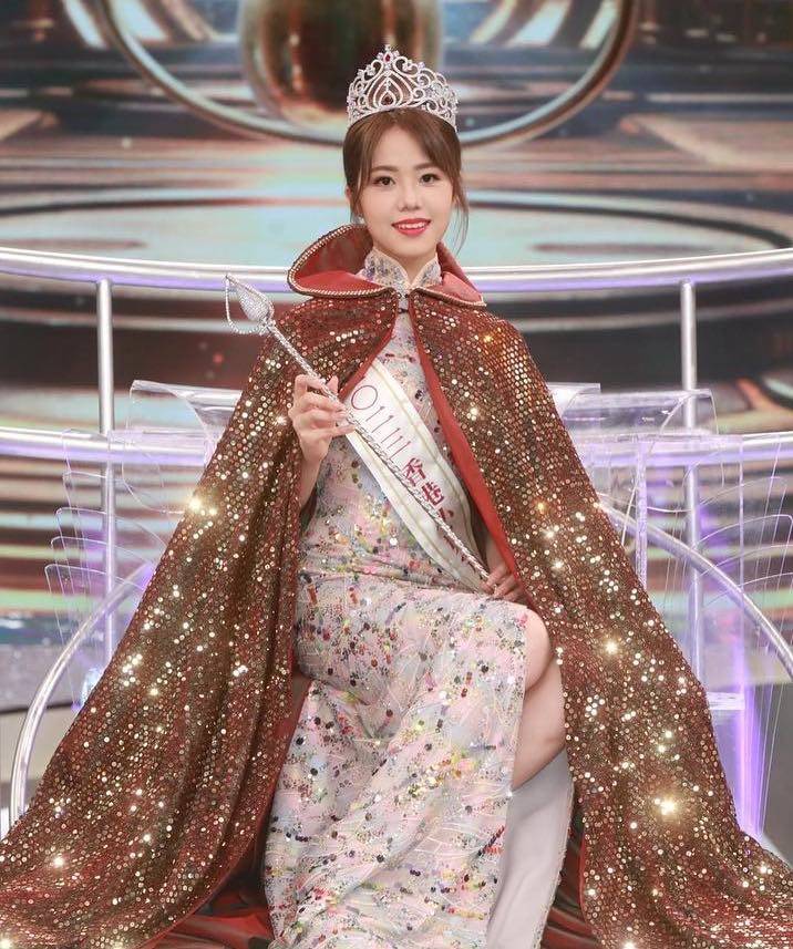 23岁前港姐冠军被质疑再次整容，样貌跟以前比真的变化很大-第7张图片-旧杳电影网