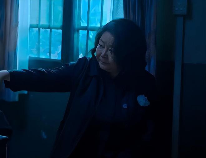 《人之初》热度破23000，看完6集，我想说：悬疑剧又出黑马-第5张图片-旧杳电影网