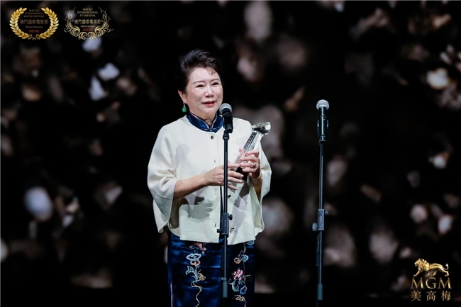 《再生密码》澳门国际电影节斩获四项大奖书写中国医者传奇-第3张图片-旧杳电影网