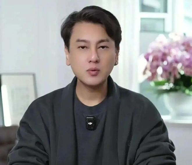 赵露思王者回归？鞠婧祎被要求陪局？阿信遭朱孝天背刺？李兰迪张新成分手难看？小品女王王不见王？-第6张图片-旧杳电影网