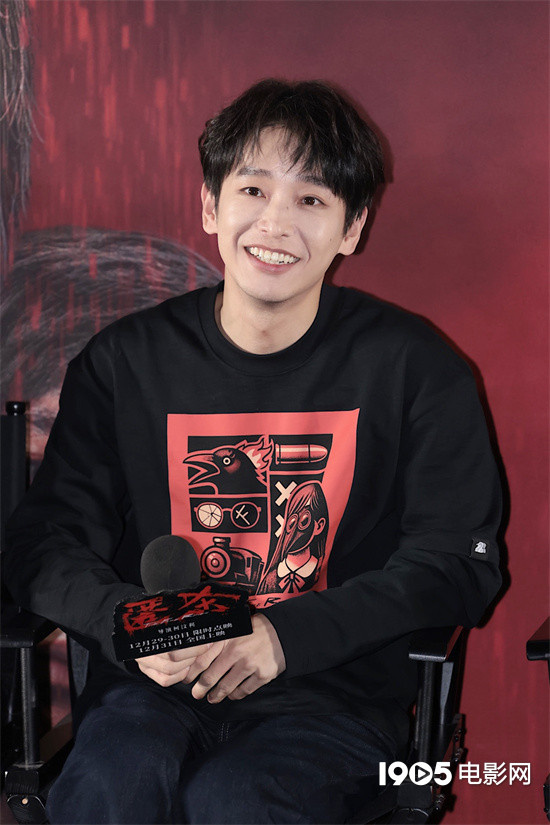 《匿杀》首映 彭昱畅张钧甯等以乌鸦面具人亮相-第3张图片-旧杳电影网